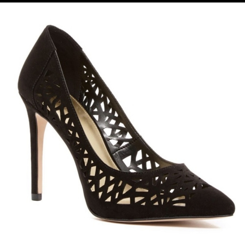 BCBGeneration Black Harah laser cut heesl size 8.5